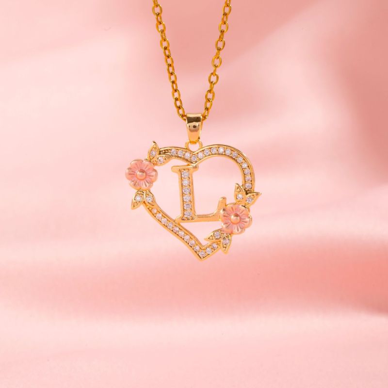 Golden Love Bloom Necklace